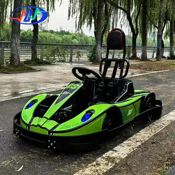 Jóvenes livianos go-kart eléctricos